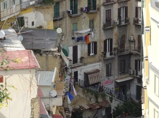 Quarto em Acomodações Particulares Parthenope's Nest